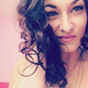 Meet your Posher, Bianca